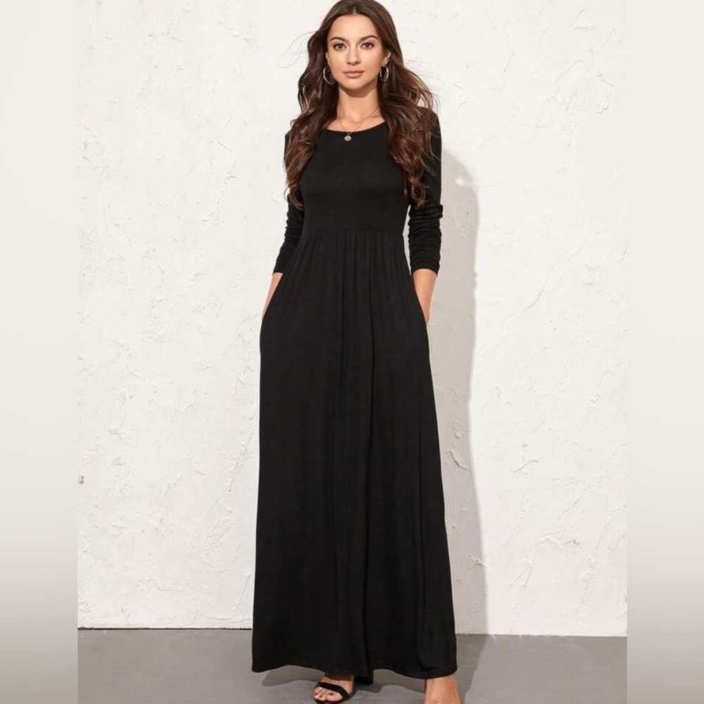 Elegant Black Maxi Dress